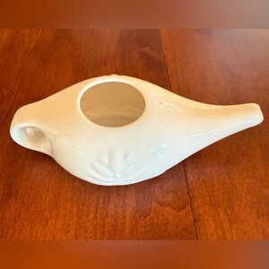 Neti pot White Ceramic Rinse Vessel
7”L  2.5”Across 2.5” tall